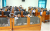 Học sinh THPT Nguyễn Huệ  từng bước tiếp cận mô hình “lớp học thông minh”.